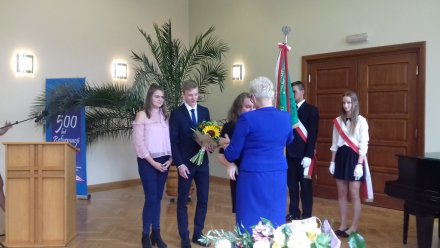 Fragment uroczystości pożegnania dyrektor Danuty Kozyry