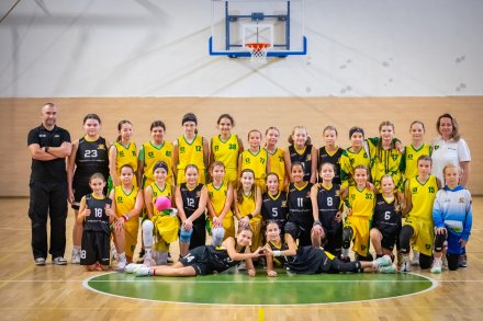 "Młode Asy Parkietów"