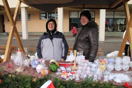 Stoisko podczas Jarmarku Świątecznego