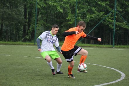 Fragment meczu Lisy FC - Epompa.pl