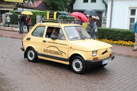 Pochód dożynkowy w Wiśle - Auto Koczwara