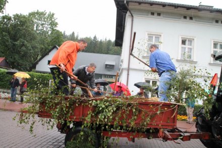 Pochód dożynkowy w Wiśle