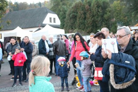 Widownia podczas występu zespołu B.A.R.