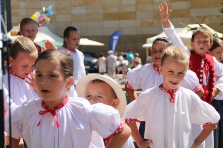 Występy na małej scenie