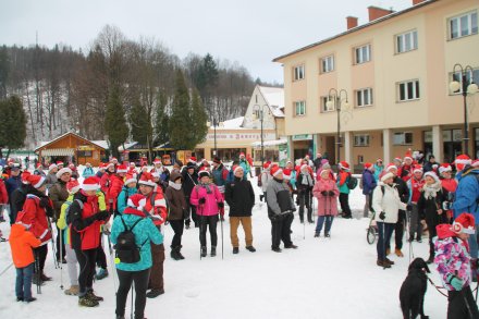 Uczestnicy oczekują na start