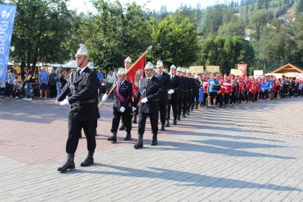 Wymarsz drużyn z placu Hoffa