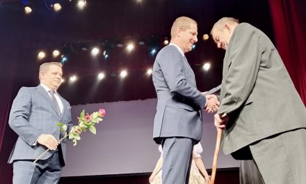Wręczenie lauru Henrykowi Itnerowi