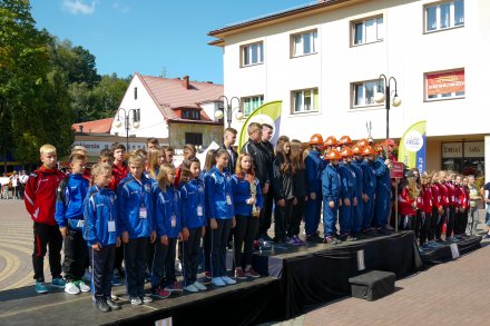 Najlepsze drużyny na podium  / foto Jozef Poljak