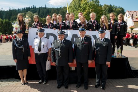 Zdjęcia grupowe najlepszych drużyn  / foto Jozef Poljak