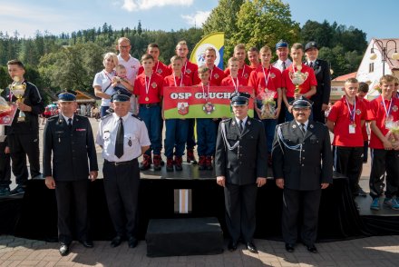 Zdjęcia grupowe najlepszych drużyn  / foto Jozef Poljak