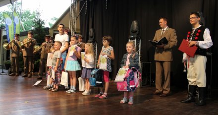 Ceremonia rozdania nagród dla laureatów konkursu plastycznego