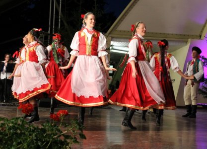 Fragment występu zespołu "Mazury"