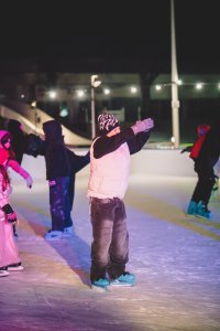 Bal na Sto Par na lodowisku