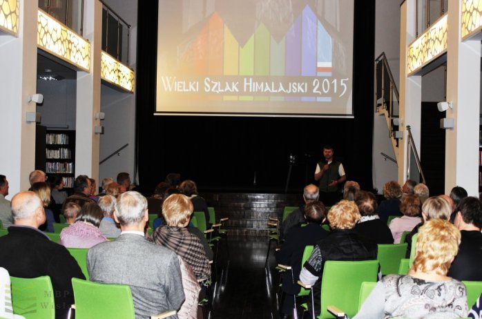 Zdjęcie z prelekcji w bibliotece