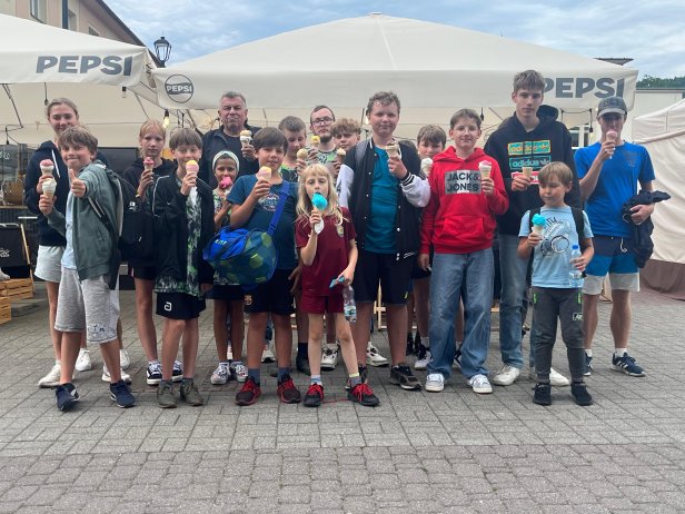 Wakacyjne obozy tenisa stołowego