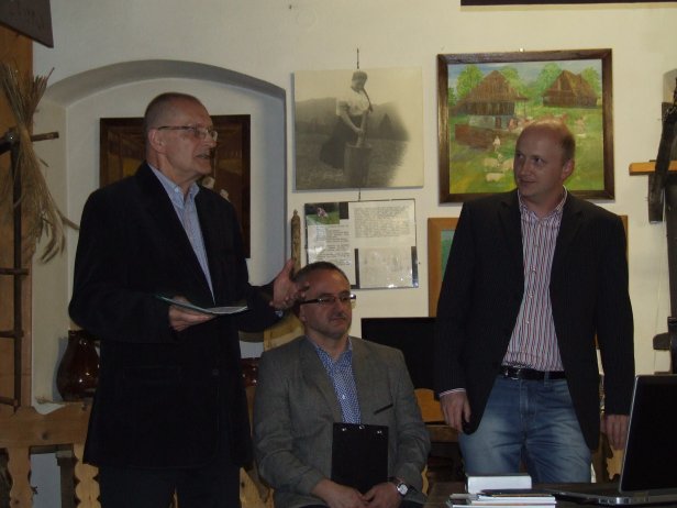 Maciej i Michał Oczkowscy podczas spotkania w muzeum